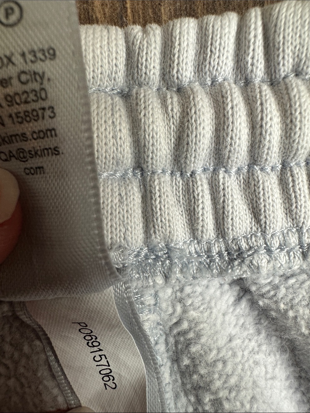 SKIMS Boyfriend Fleece Sweatpants Cargo White 100% Cotton Utility Pocket Pants S - Picture 9 of 14